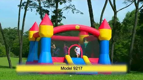 Надувной батут с горкой игровой центр для детей "Мега Крепость"