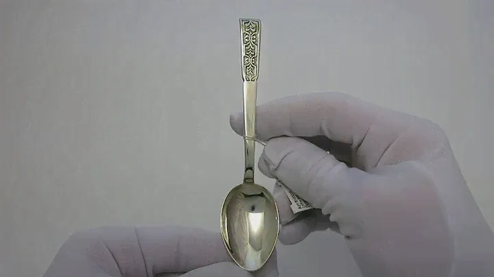 Чайная серебряная ложка 8100025